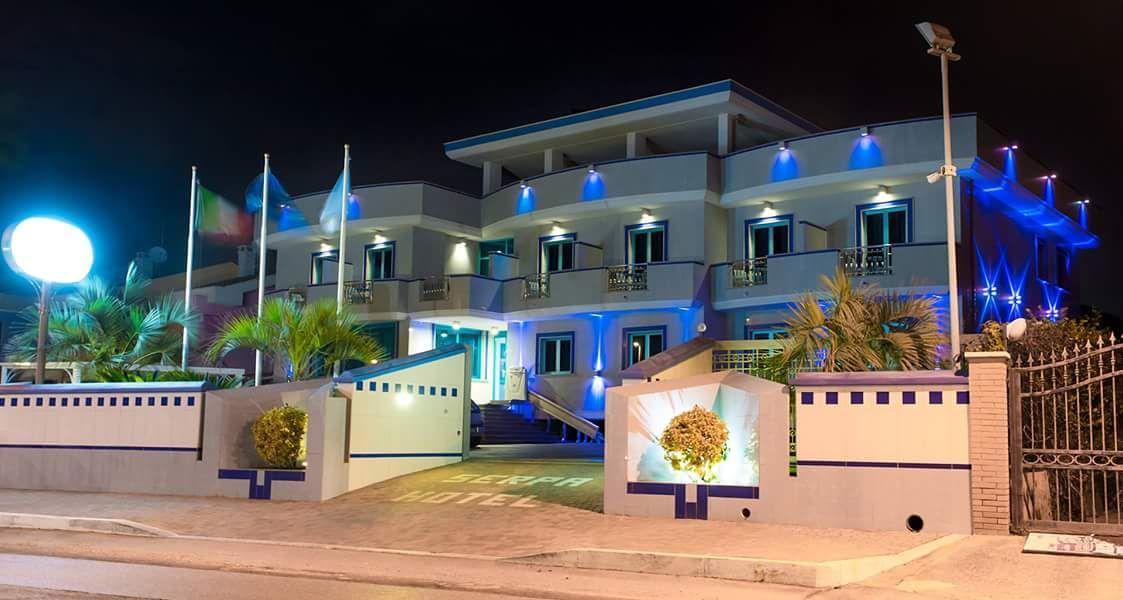 Serpa Hotel Anzio Exterior foto